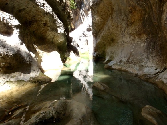 El Pozo negro en los Oscuros del Vero